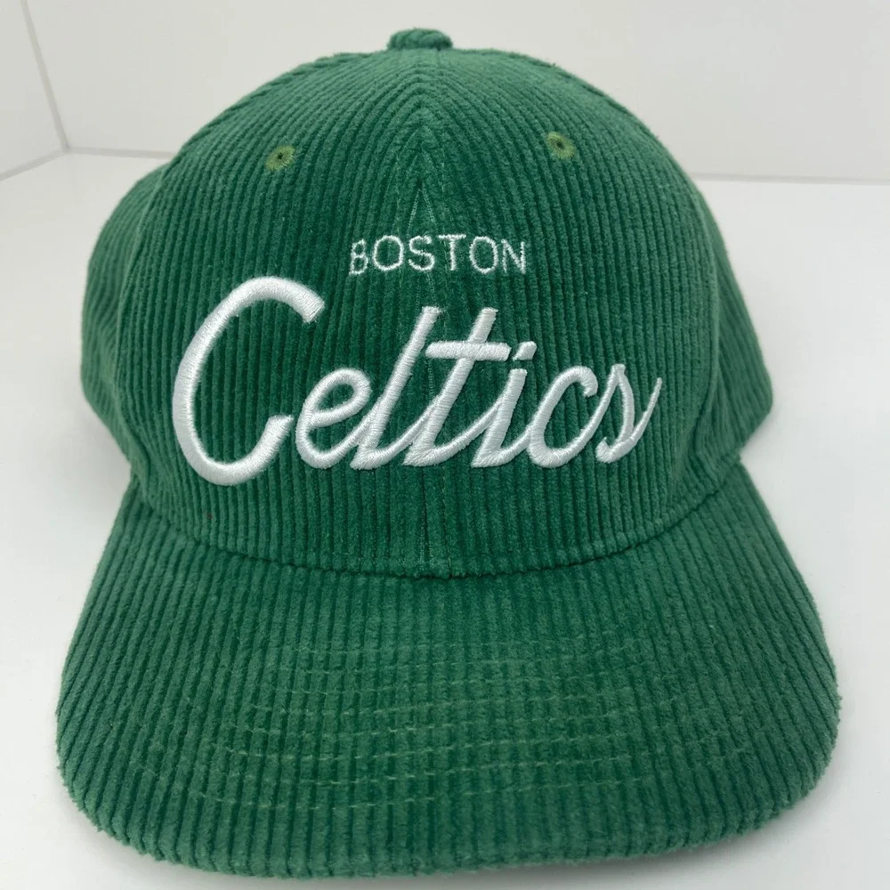 Boston Celtics Mitchell & Ness Hat Mens OS Green NBA Basketball Corduroy EUC